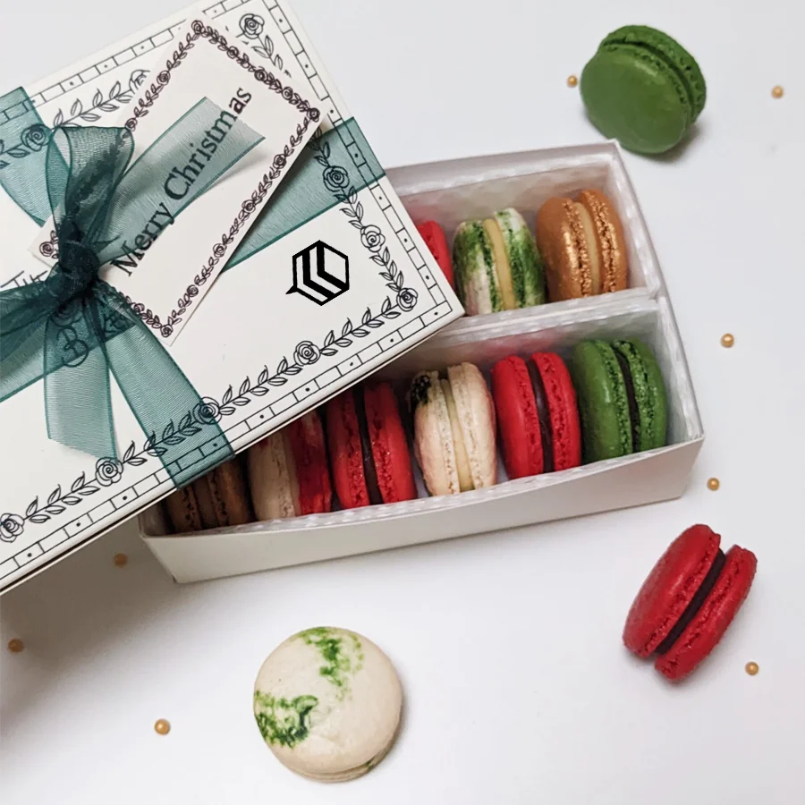 christmas-macaron-boxes-with-logo