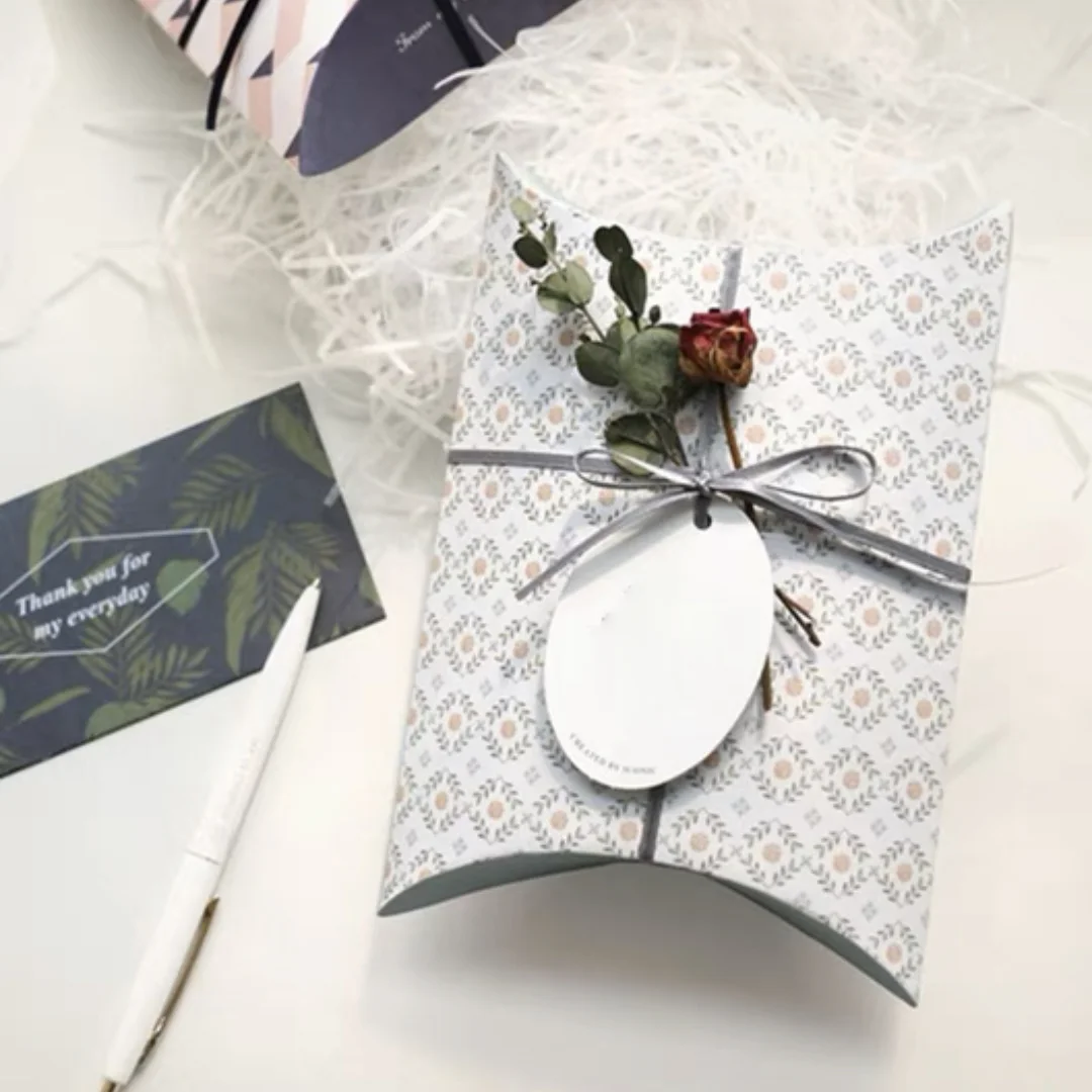 custom pillow gift boxes