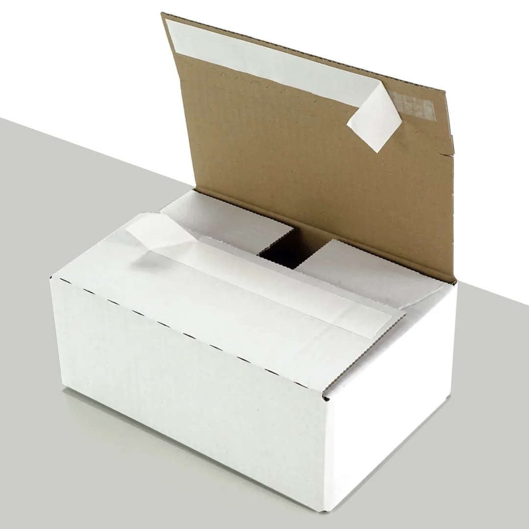 white cardboard boxes AU
